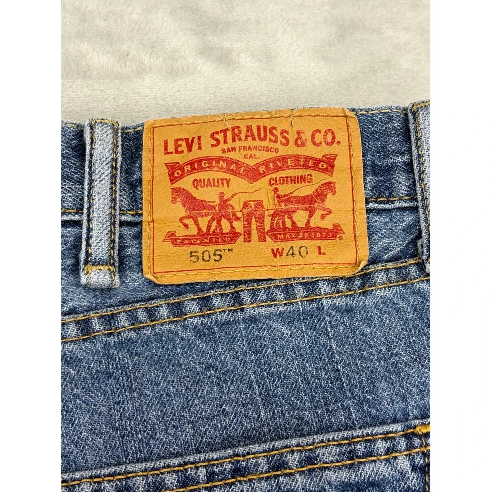 Levis 505 Mens Regular Fit Denim Shorts Size 40 Medium‎ Wash Blue Jean Shorts
